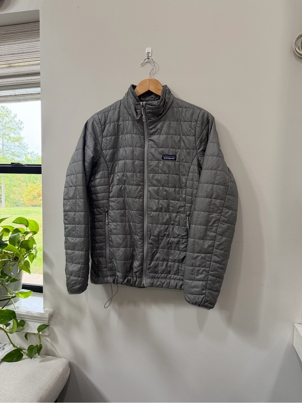 Patagonia Gray Quilted Puffer Jacket
